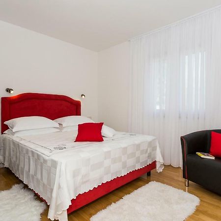 Villa Sweet Home Marija With Heated Pool Split Exterior foto