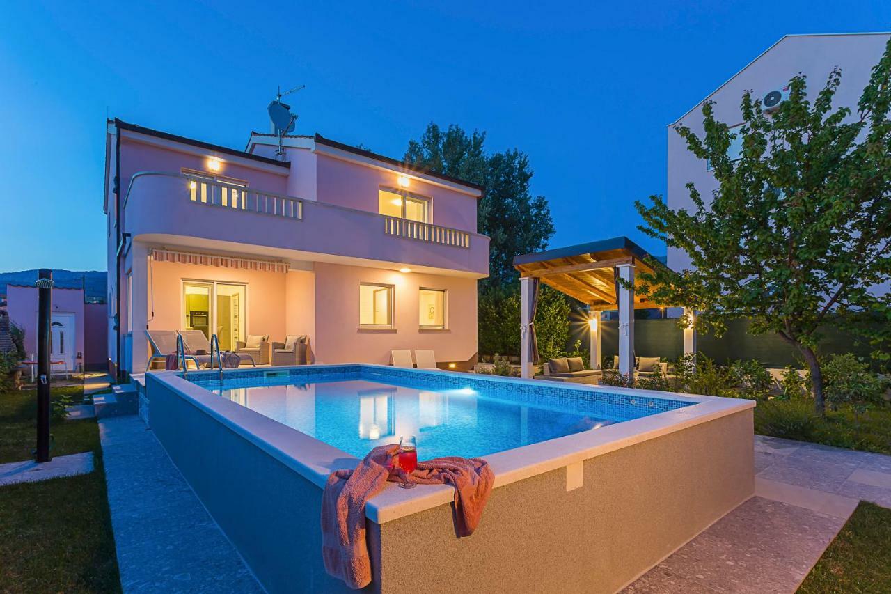 Villa Sweet Home Marija With Heated Pool Split Exterior foto